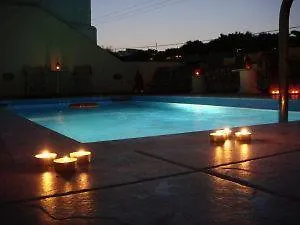 빌라 아네모네 4* Mesa Katikies