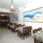 Anemone Luxury Suites