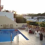 Pensionat Anemone Luxury Suites 4*