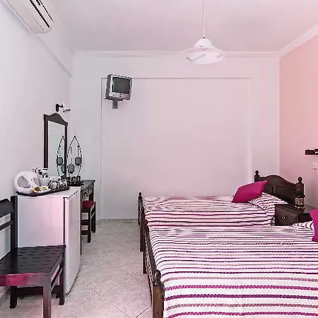 Casa de hóspedes Anemone Luxury Suites